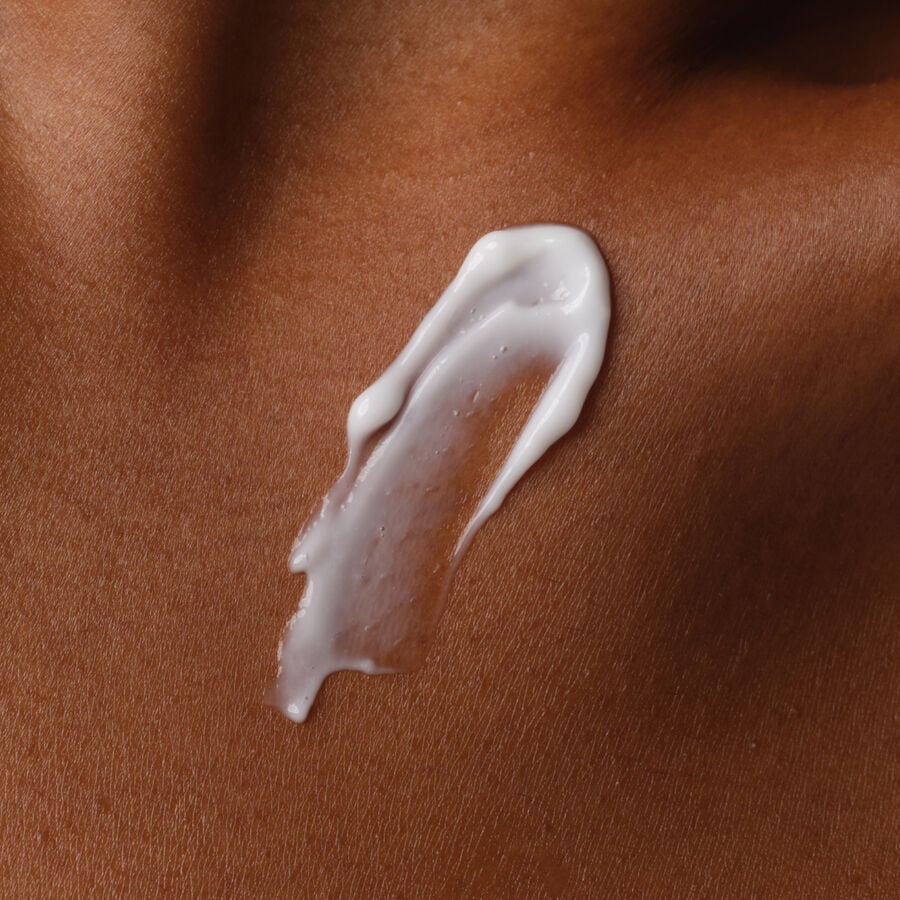 natural-moisturizing-factors-inulin-body-lotion-i9 ORD-Body-Care-Bundles-Brief-NMF-application-shot.jpg